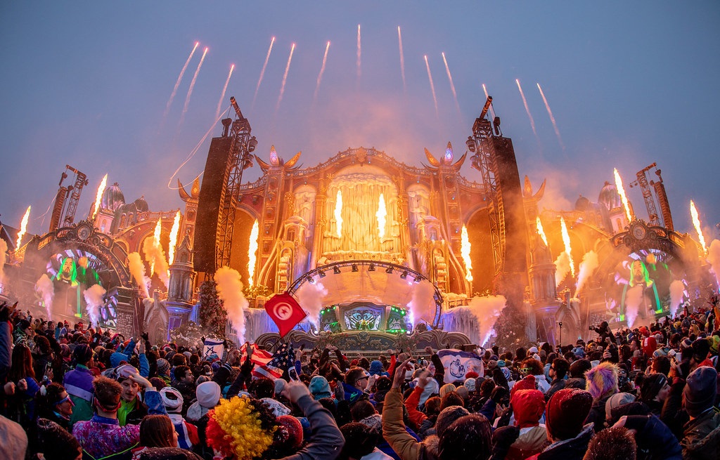 Tomorrowland Winter 2025: A Journey Through ‘Paperworld’